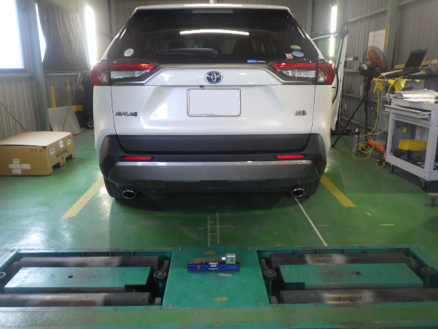 トヨタRAV4エーミング