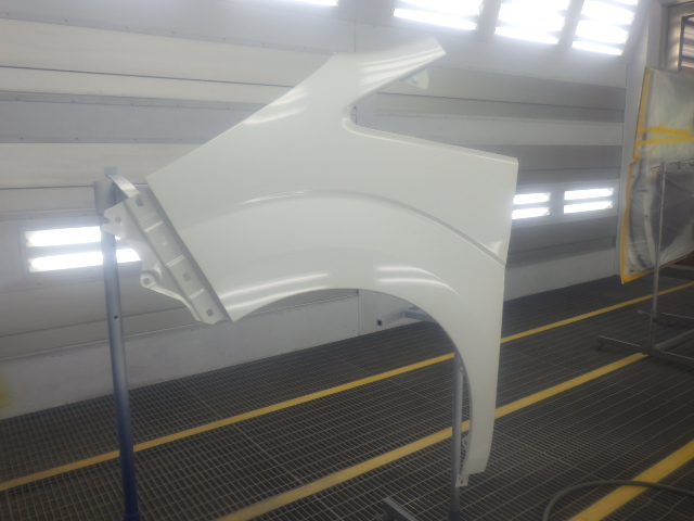 ホンダ ステップワゴン 塗装