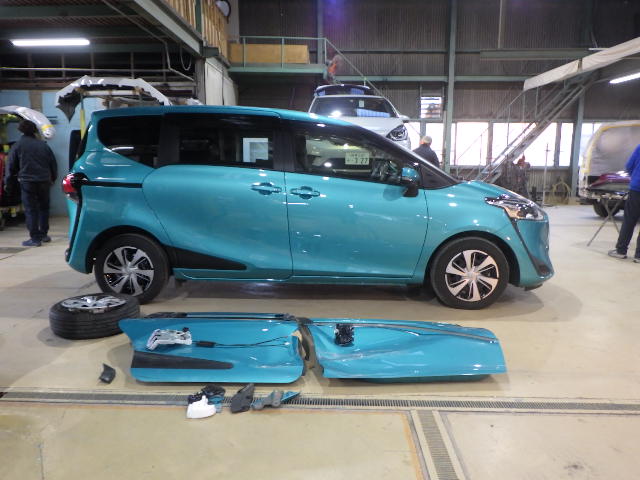 トヨタシエンタ完成