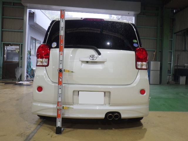 トヨタポルテ板金塗装修理