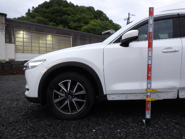 CX-8の左側面の修理